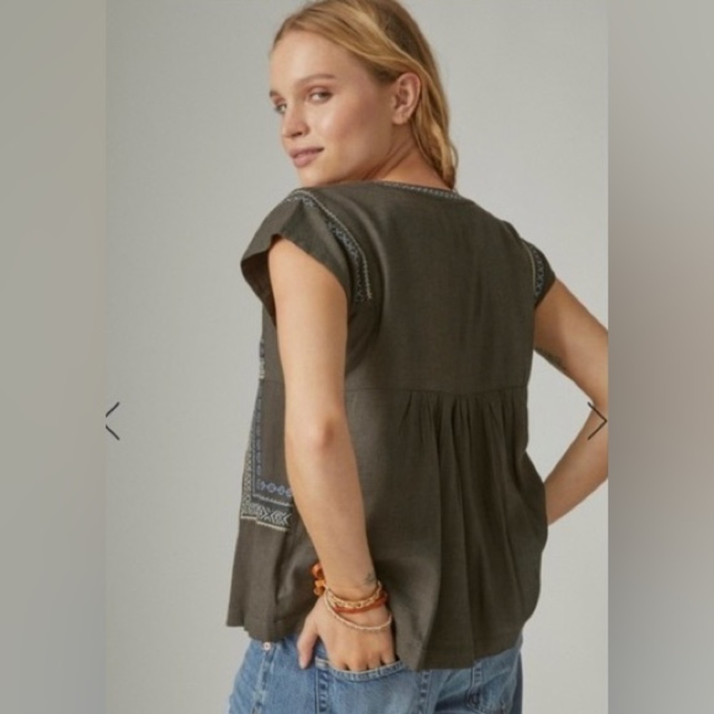 Lucky Brand Embroidered Geo Top Size Small Washed Black Boho Cross Stitch. 10 - Picture 9 of 11